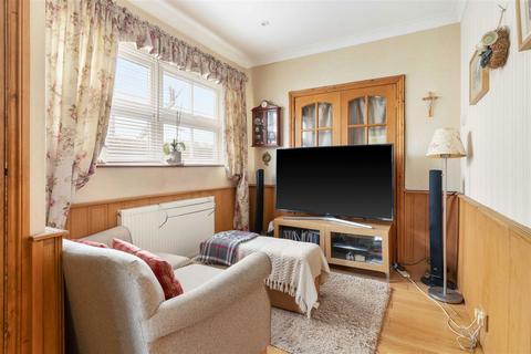 4 bedroom detached bungalow for sale, Princess Margaret Road, Linford SS17