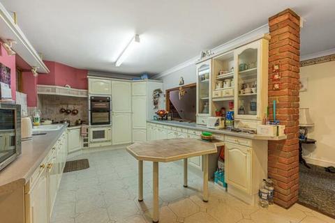361 Rayleigh Road, Hutton, Brentwood, CM13 1QG
