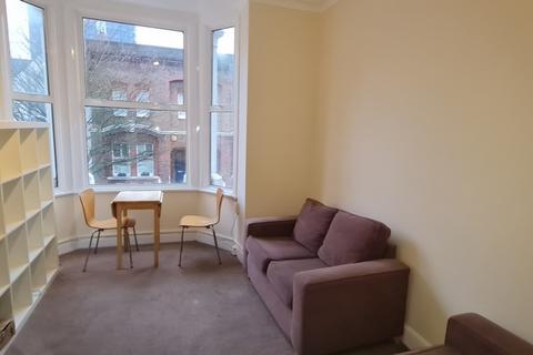 2 bedroom flat for sale, Glengall Road, London NW6