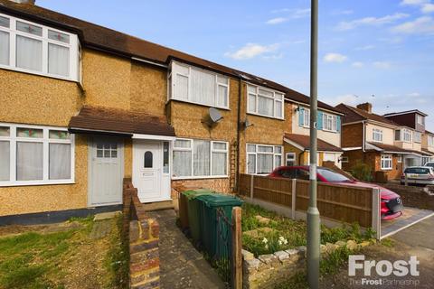 2 bedroom terraced house for sale - Ravensbourne Avenue, Stanwell, Middlesex, TW19