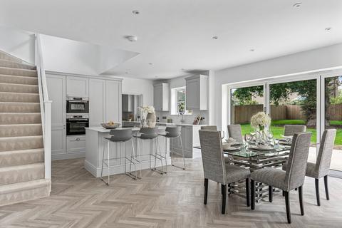 4 bedroom detached house for sale, Chelmsford CM1