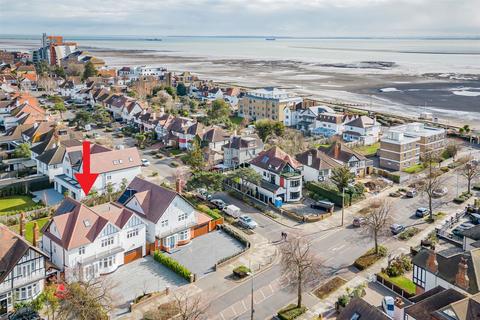 5 bedroom detached house for sale, Chalkwell Avenue, Westcliff-On-Sea SS0