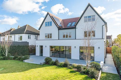 5 bedroom detached house for sale, Second Avenue, Westcliff-On-Sea SS0