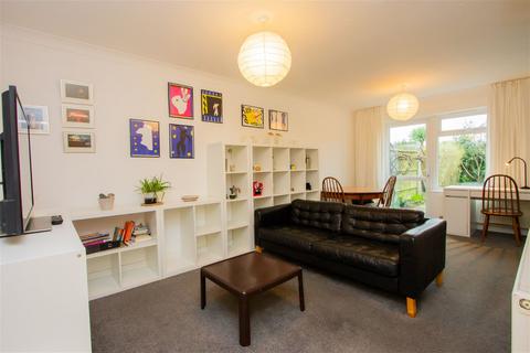 1 bedroom ground floor flat for sale, Shared Ownership In Sandhurst