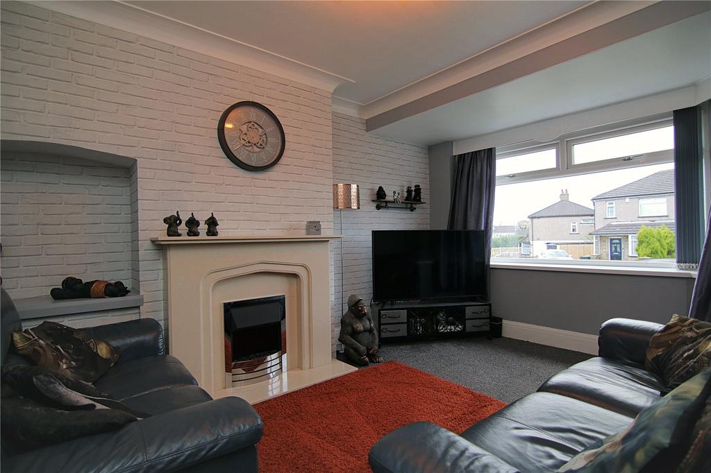 Elmfield Drive, Odsal, Bradford, BD6 3 bed semidetached house for sale