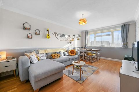 57 Larch Crescent, Epsom, KT19 9EL