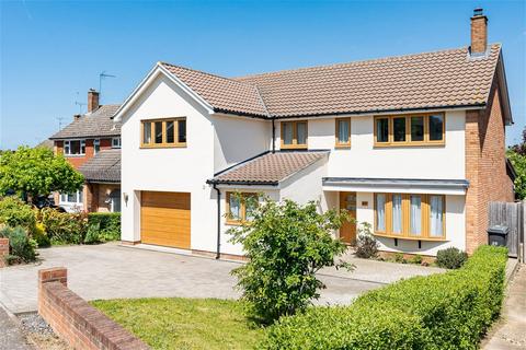29 Paschal Way, Chelmsford, CM2 7NX