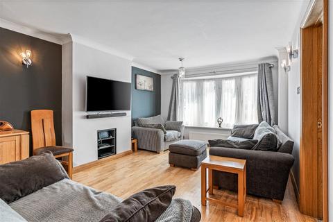29 Paschal Way, Chelmsford, CM2 7NX