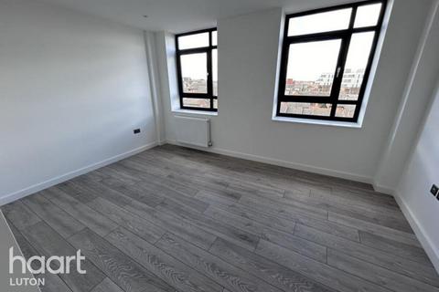 1 bedroom flat to rent, Alma Street, Luton