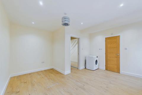 4 bedroom townhouse to rent - Madeira Avenue, Bromley BR1