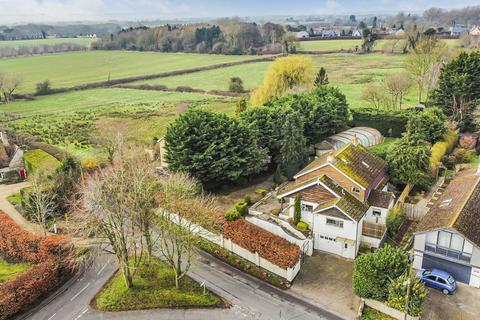 White House Hanney Road, Southmoor, Abingdon, OX13 5HT
