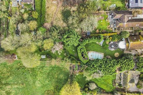 White House Hanney Road, Southmoor, Abingdon, OX13 5HT