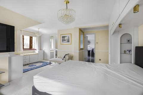 White House Hanney Road, Southmoor, Abingdon, OX13 5HT