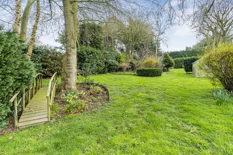 White House Hanney Road, Southmoor, Abingdon, OX13 5HT