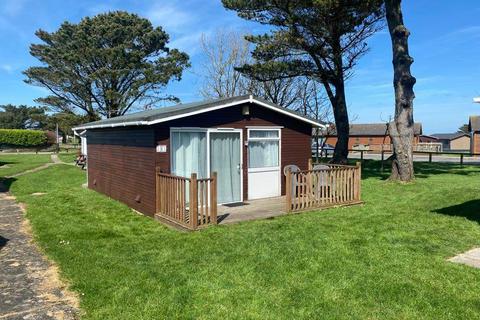 2 bedroom chalet for sale, Atlantic Bays Holiday Park, Padstow PL28