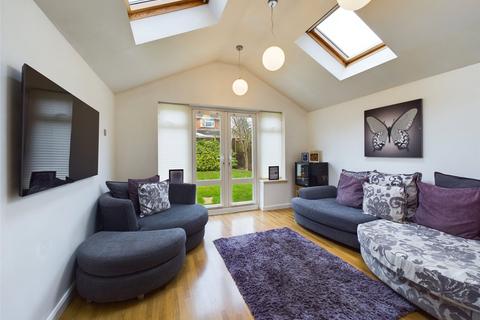 23 Great Grove, Abbeymead, Gloucester, GL4 4QT