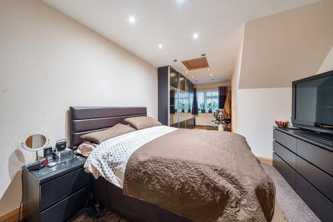 30 Castleview Road, Slough, SL3 7NQ