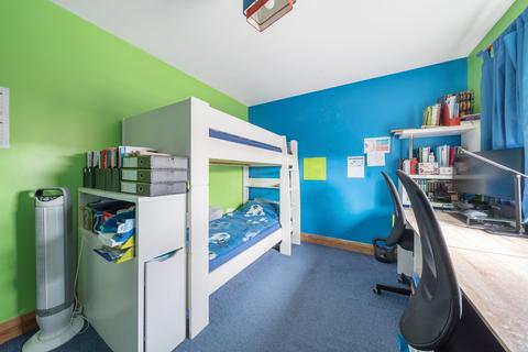 30 Castleview Road, Slough, SL3 7NQ