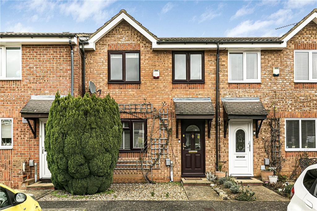 Hitchin, Hertfordshire SG4 3 bed terraced house for sale £425,000