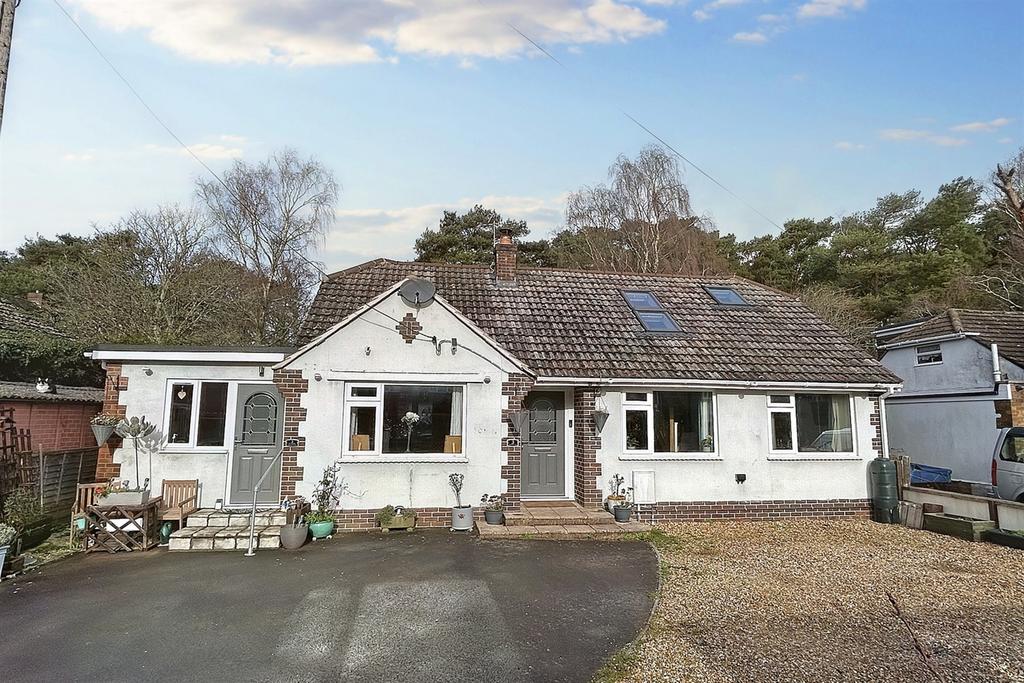 Sandford 4 bed detached house for sale £700,000