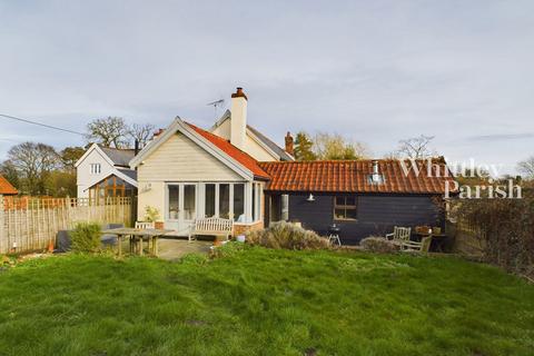 3 bedroom cottage for sale, Hopton Road, Thelnetham