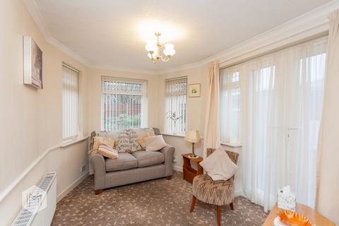 3 bedroom semi-detached house for sale, Chantlers Avenue, Bury, Greater Manchester, BL8 2LN