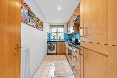 1 bedroom flat for sale, Brompton Park Crescent, Fulham