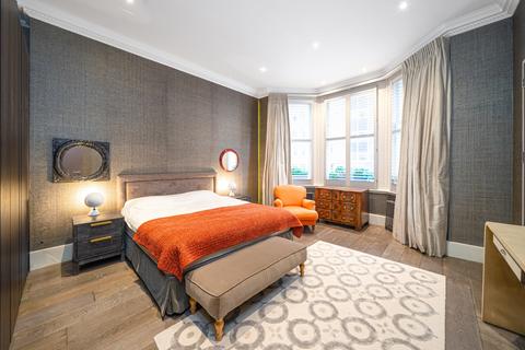 2 bedroom apartment to rent, Elm Park Gardens, London SW10