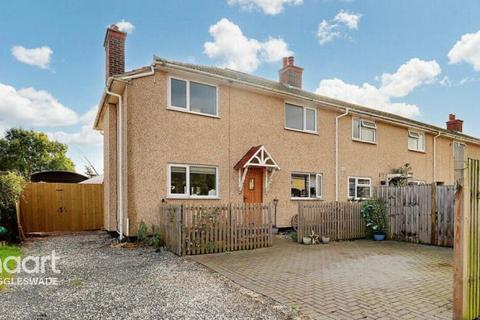 3 bedroom end of terrace house for sale - Station Road, Tempsford