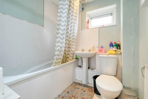 14 Astley Close, Redditch, B98 7TY