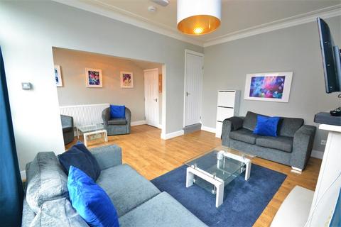 1 bedroom in a house share to rent, Roseneath Street, Wortley, Leeds, LS12