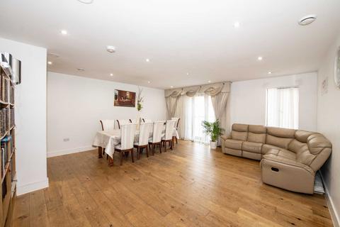 3 bedroom apartment for sale, The Corner, Wellington Street East, Salford