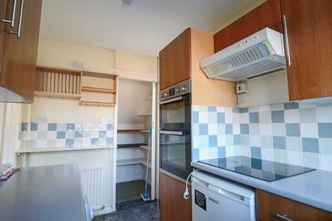 5 Willowdown, Weston-super-mare, BS22 9LX