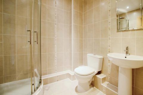 1 bedroom flat to rent, Salts Mill Road, Shipley, Bradford, BD17