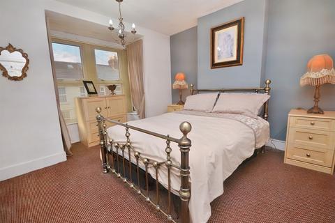 16 Ashley Road, Salisbury, SP2 7BZ