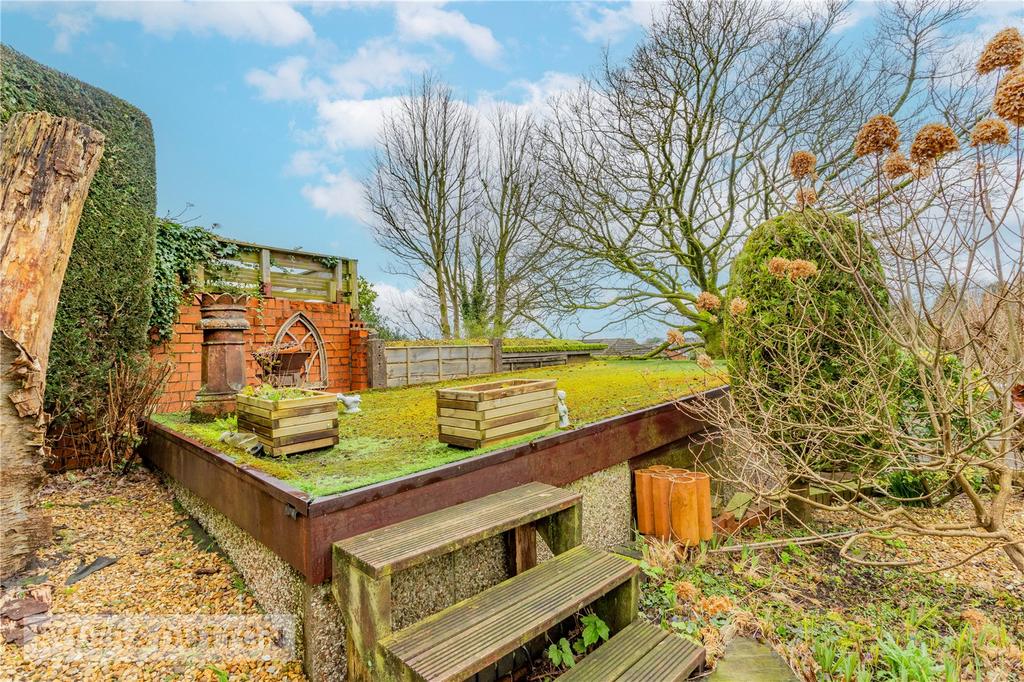 Rear Garden/Storage