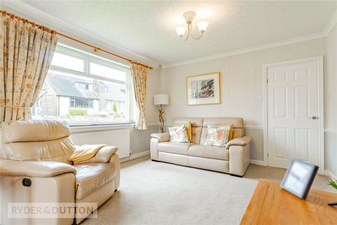 318 Den Lane, Springhead, Oldham, OL4 4RE
