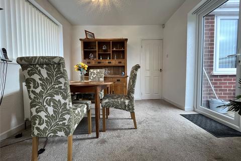 6 Grampian Way, Shaw, Oldham, OL2 7RB