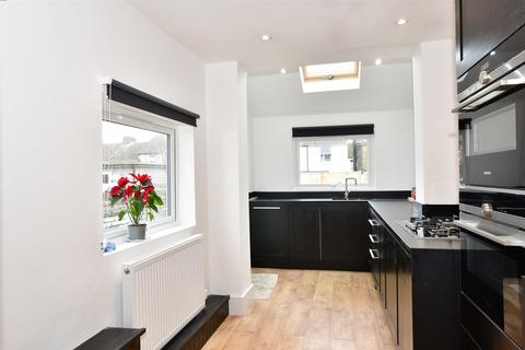 2 bedroom semi-detached house for sale - St. Mary's Road, Faversham, Kent