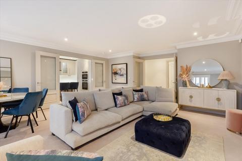 2 bedroom flat for sale, Kingswood, Kings Ride, Ascot, Berkshire, SL5