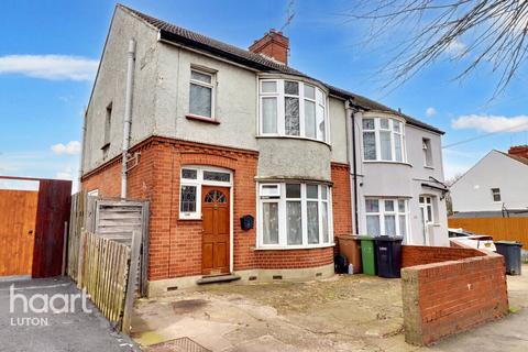 3 bedroom semi-detached house for sale - Dallow Road, Luton