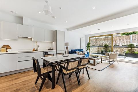 Garratt Lane, SW17