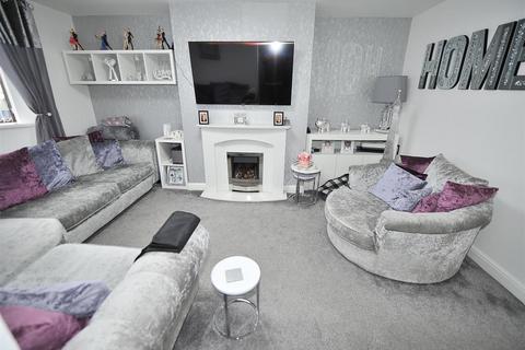 12 Beech Avenue, Irlam, Manchester, M44 6FT