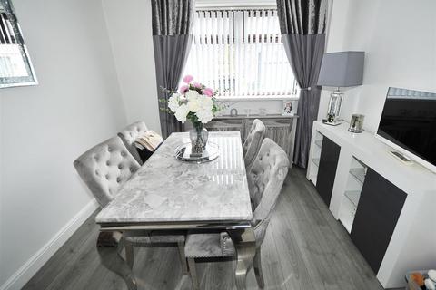 12 Beech Avenue, Irlam, Manchester, M44 6FT