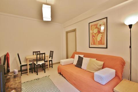 1 bedroom flat to rent, Latymer Court, Hammersmith Road, Hammersmith, W6