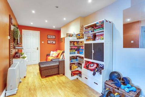 26 Tymawr, Caversham, Reading, RG4 7XR