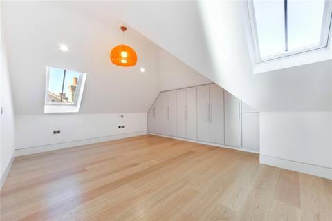 undefined, Elm Avenue, Ealing, London, UK, W5