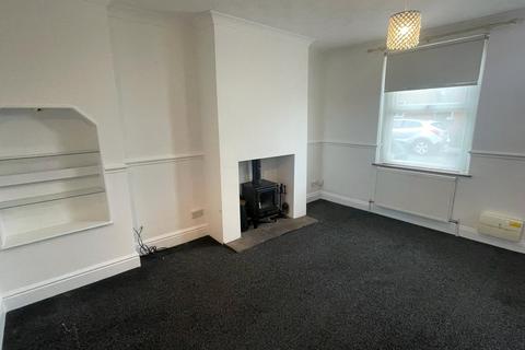 2 bedroom terraced house to rent - Newton Lane, Wakefield, West Yorkshire, WF1