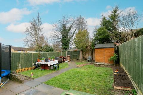 53 Kestrel Close, Stevenage, SG2 9PB