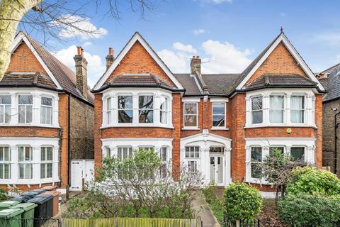 24 Inchmery Road, London, SE6 2NE